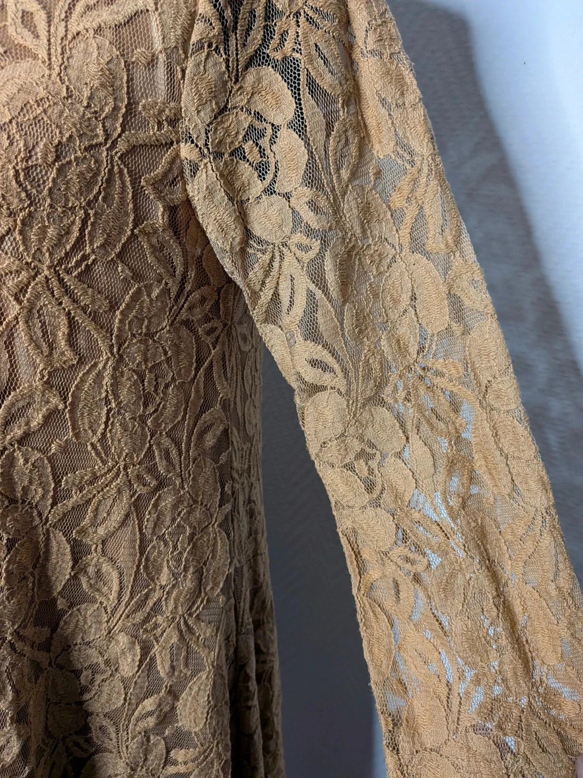 Robe en dentelle – photo 10